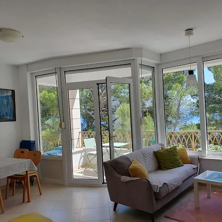 Apartment Inas Place Baska Voda