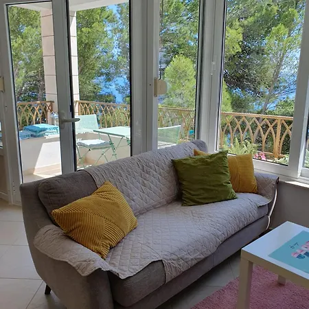 Inas Place