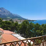 Inas Place Baska Voda