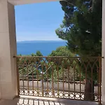 Inas Place Apartment