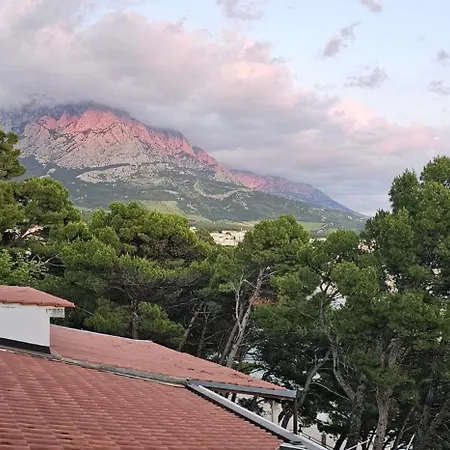 Apartment Inas Place Baska Voda